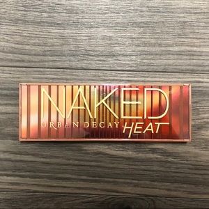 URBAN DECAY | Naked Heat Eyeshadow Palette